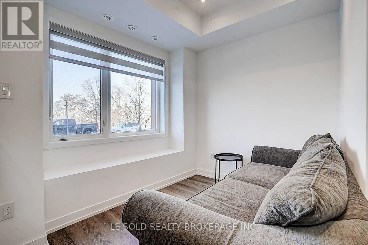 2ND FLOOR ROOM #2W - 89 FREDERICK TISDALE DRIVE