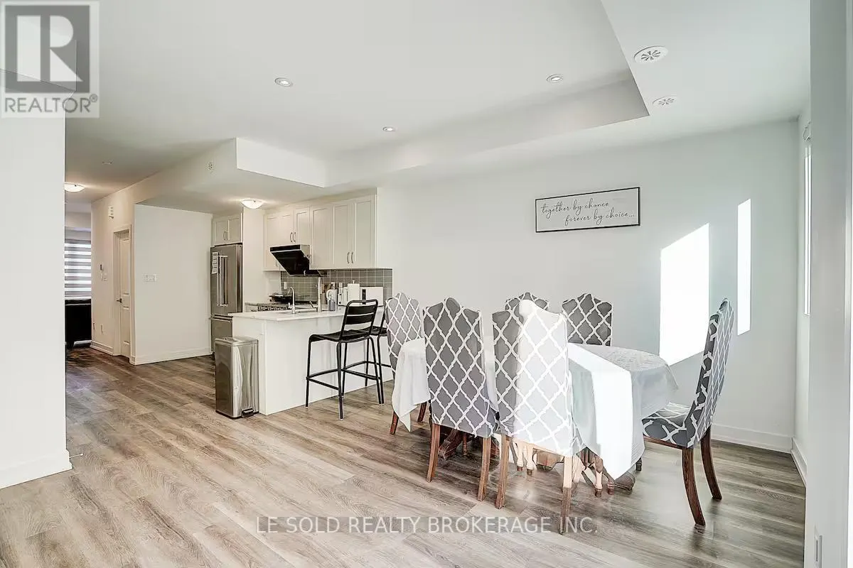 2ND FLOOR ROOM #2W - 89 FREDERICK TISDALE DRIVE