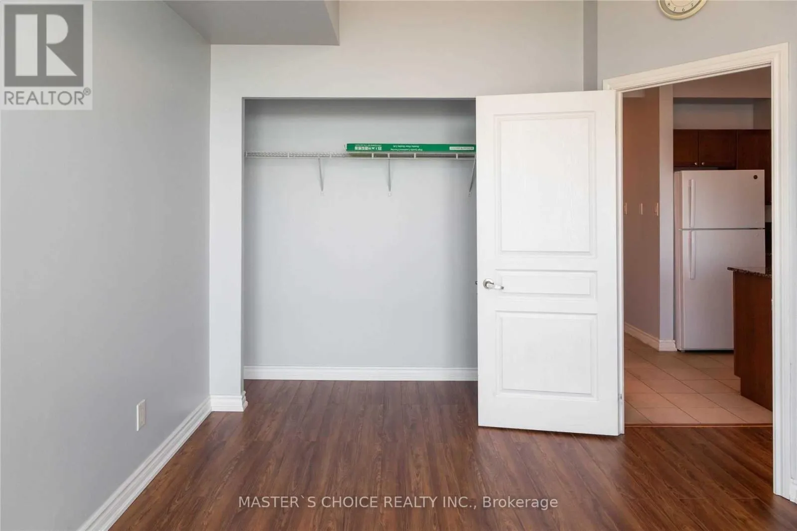 2905 - 3525 KARIYA DRIVE