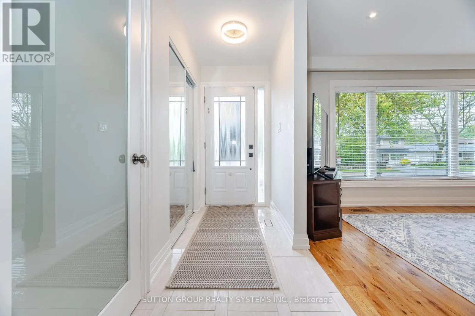 175 CONNAUGHT CRESCENT