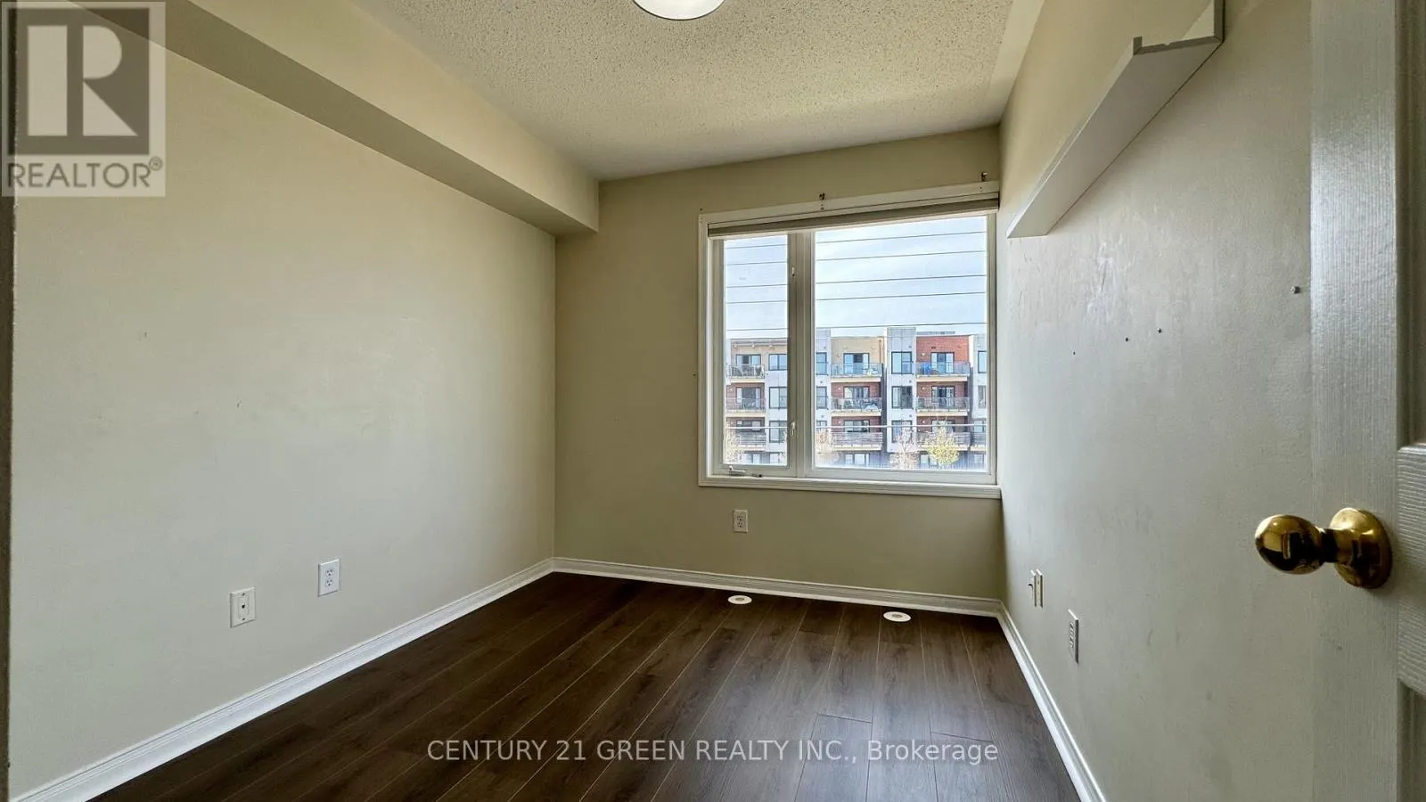 61 - 3056 EGLINTON AVENUE W