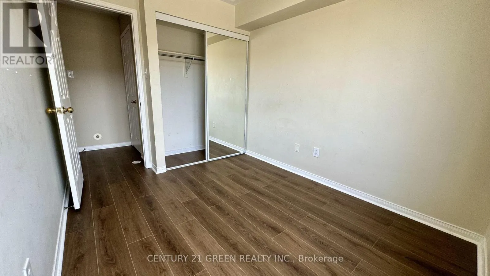 61 - 3056 EGLINTON AVENUE W