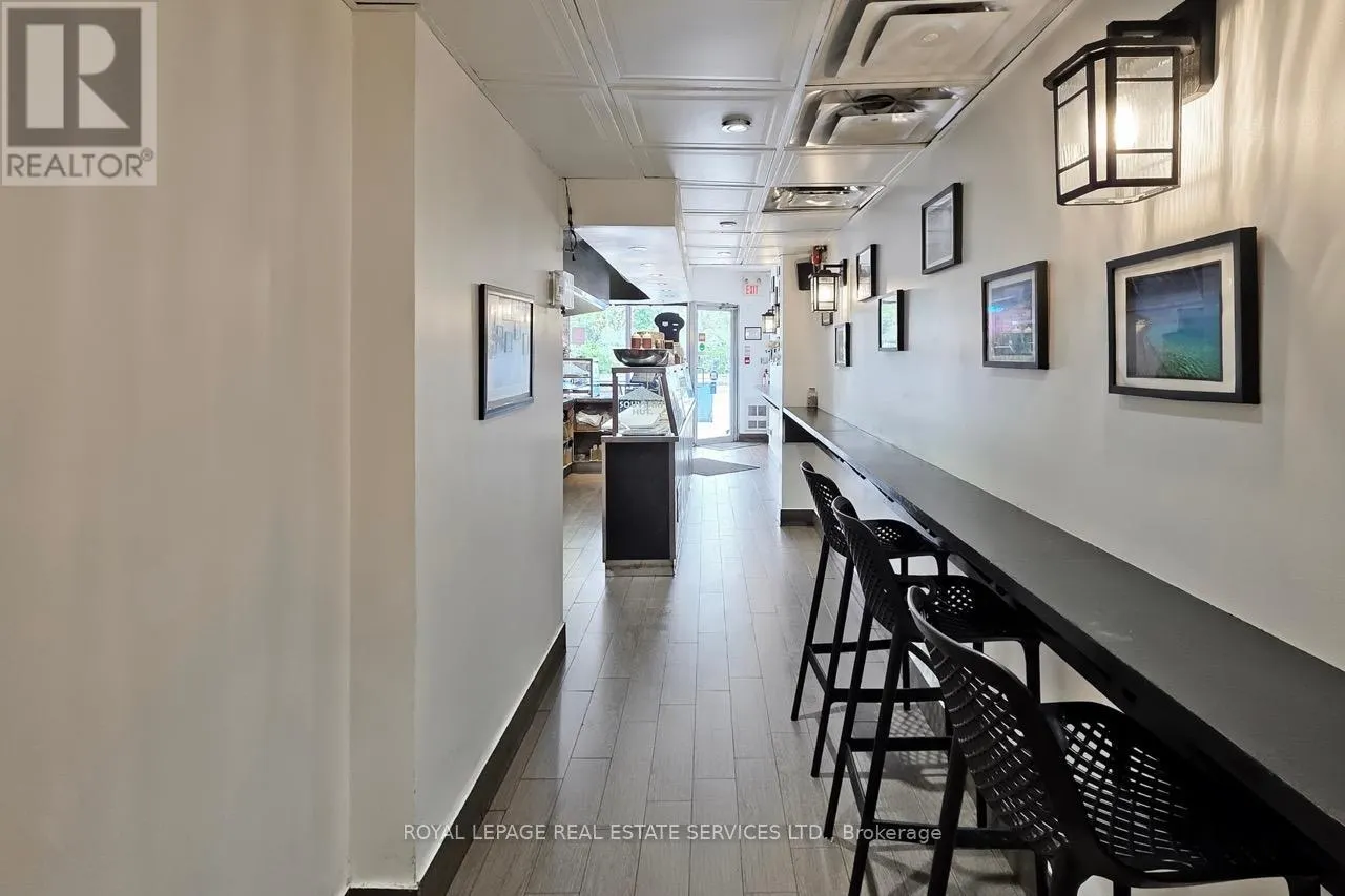 2184 BLOOR STREET W