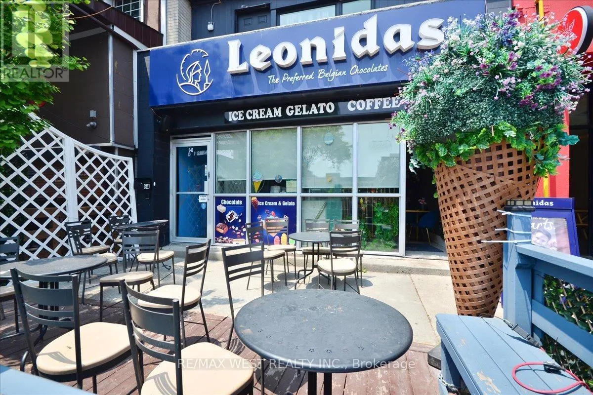 54 LAKESHORE ROAD E