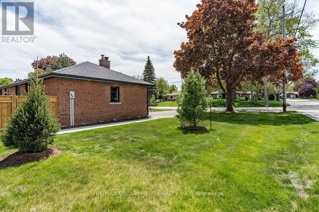 877 CONDOR DRIVE
