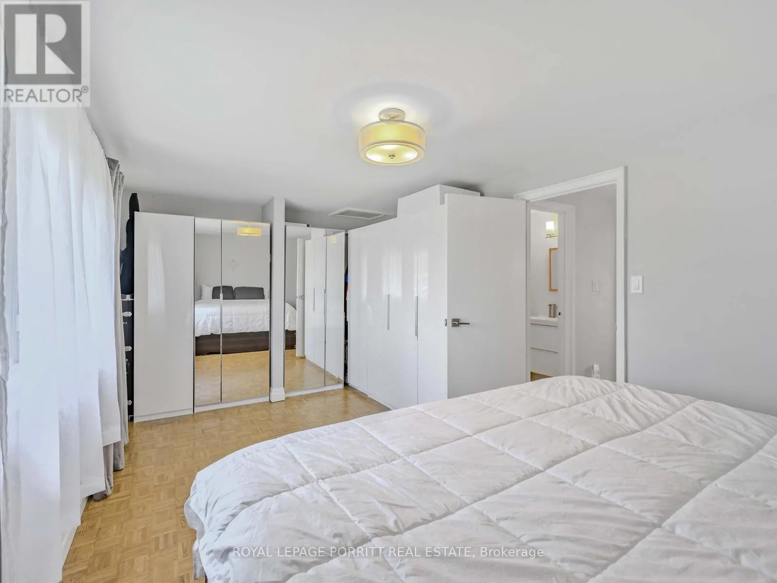 6 - 4 BRADBROOK ROAD