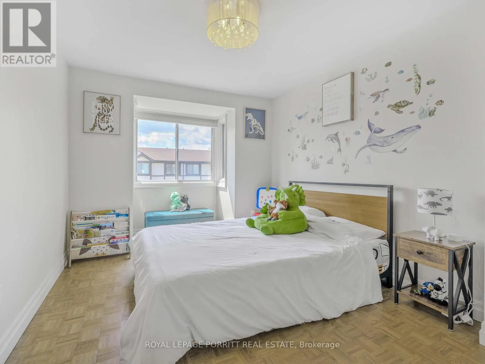 6 - 4 BRADBROOK ROAD