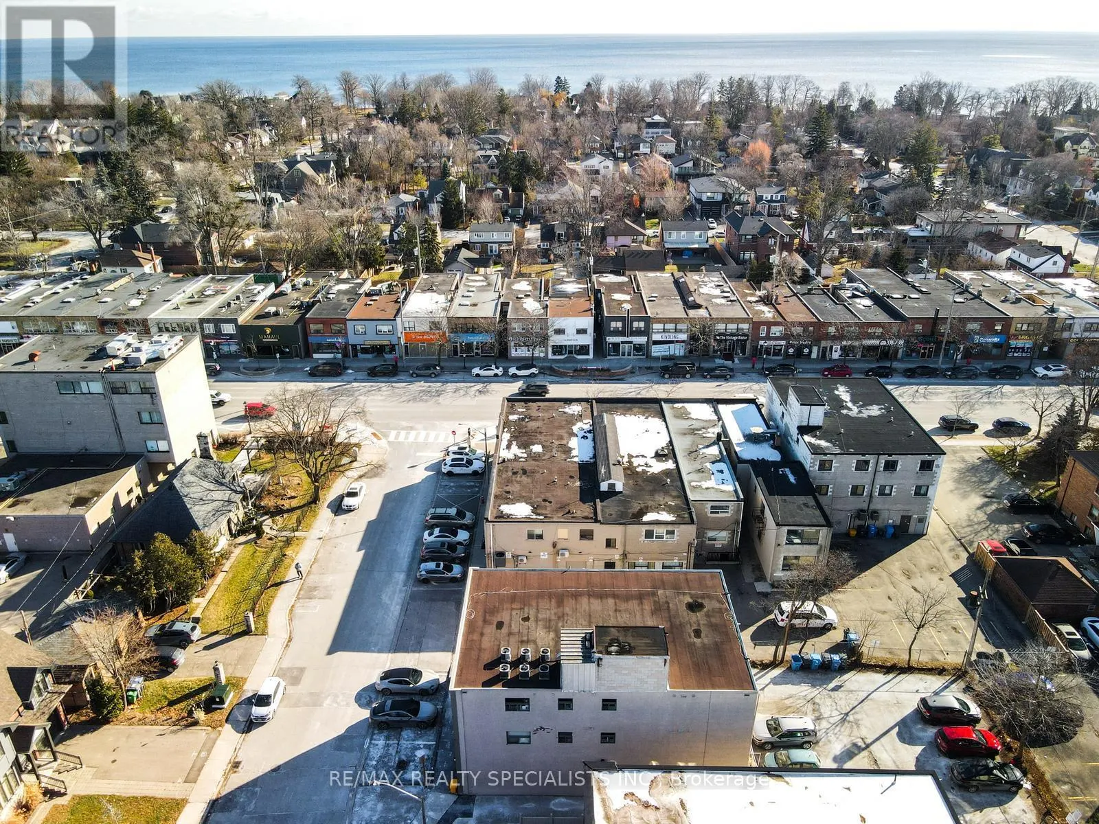 6 BRANT AVENUE
