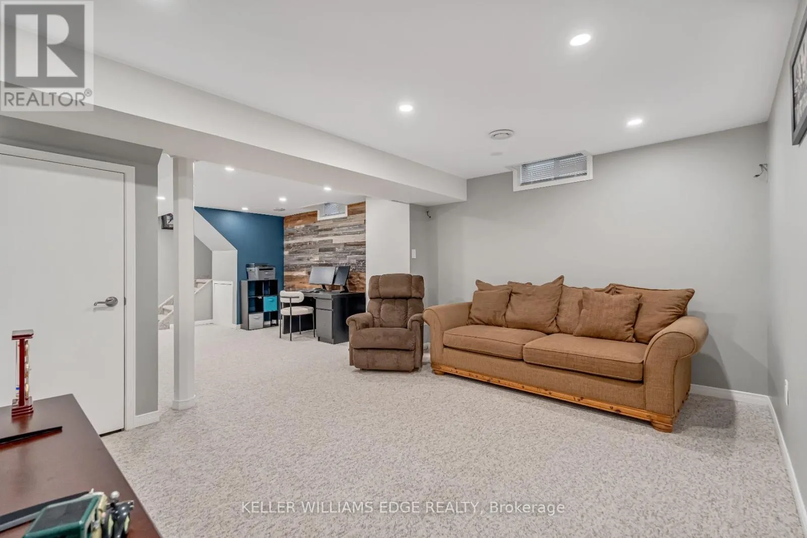 15 SMITH DRIVE