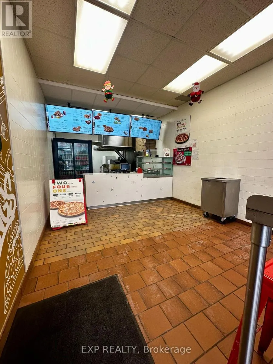 #10 - 235 DIXON ROAD
