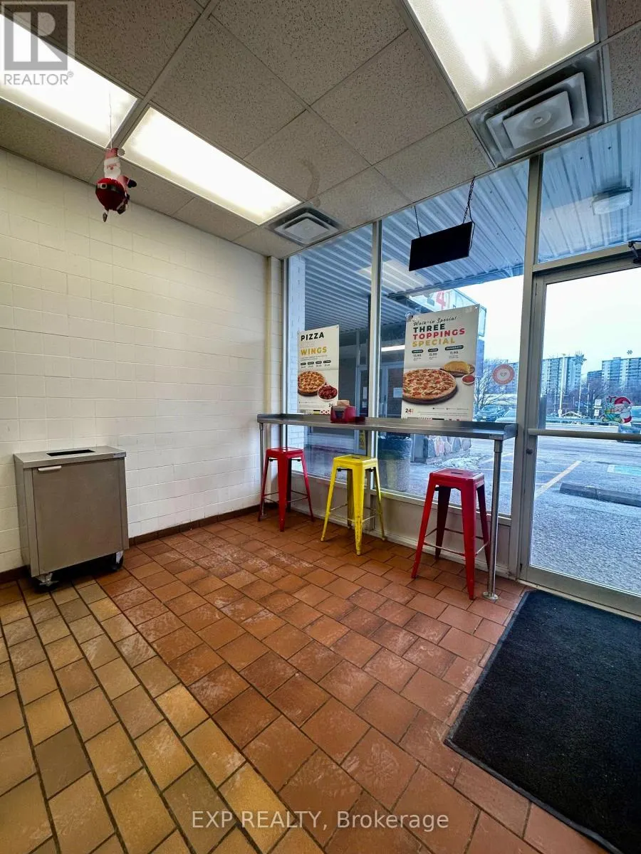 #10 - 235 DIXON ROAD
