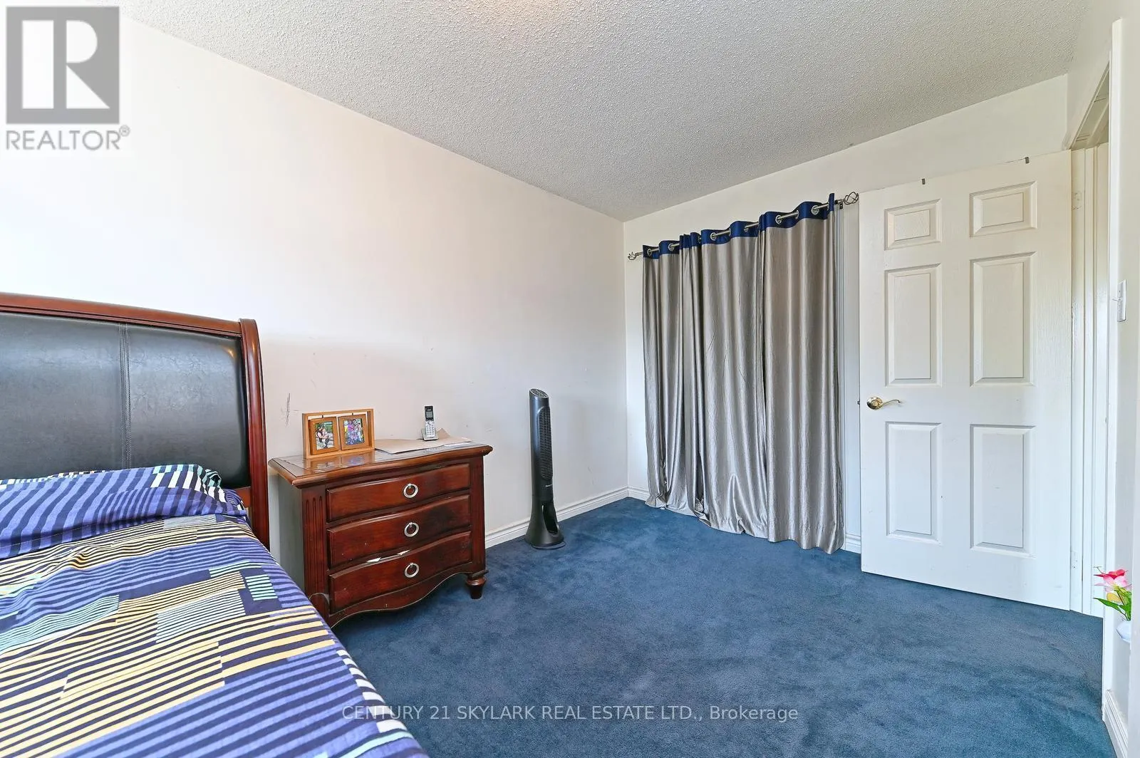 31 TODMORDEN DRIVE