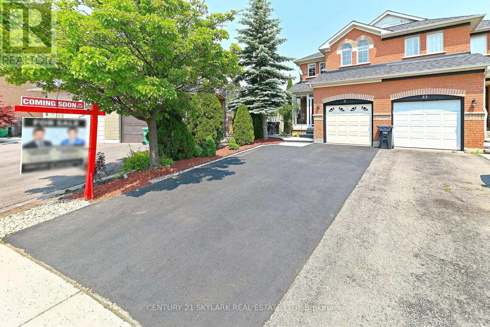 31 TODMORDEN DRIVE