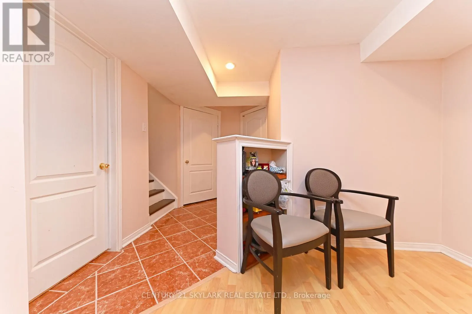 31 TODMORDEN DRIVE