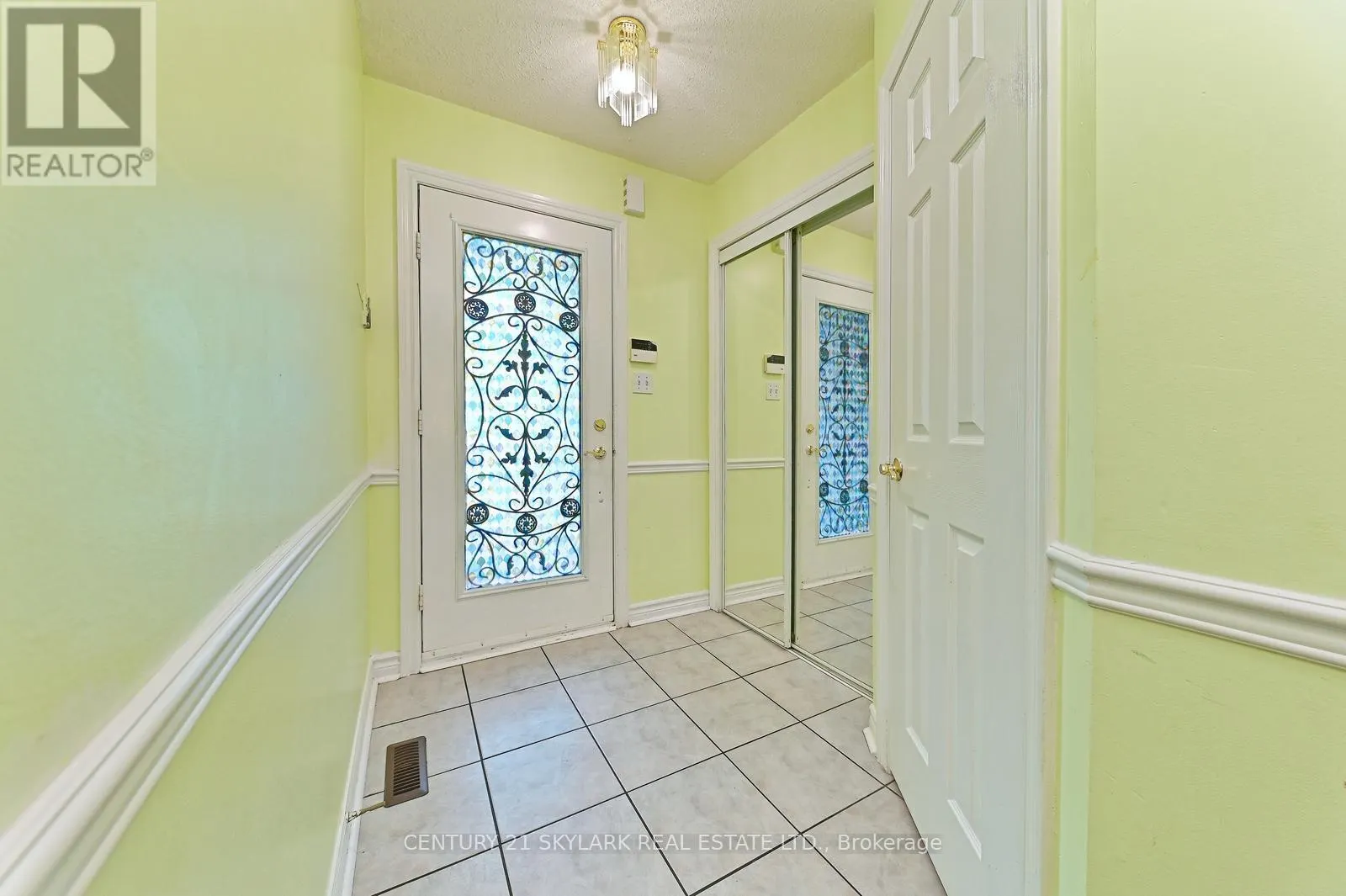 31 TODMORDEN DRIVE
