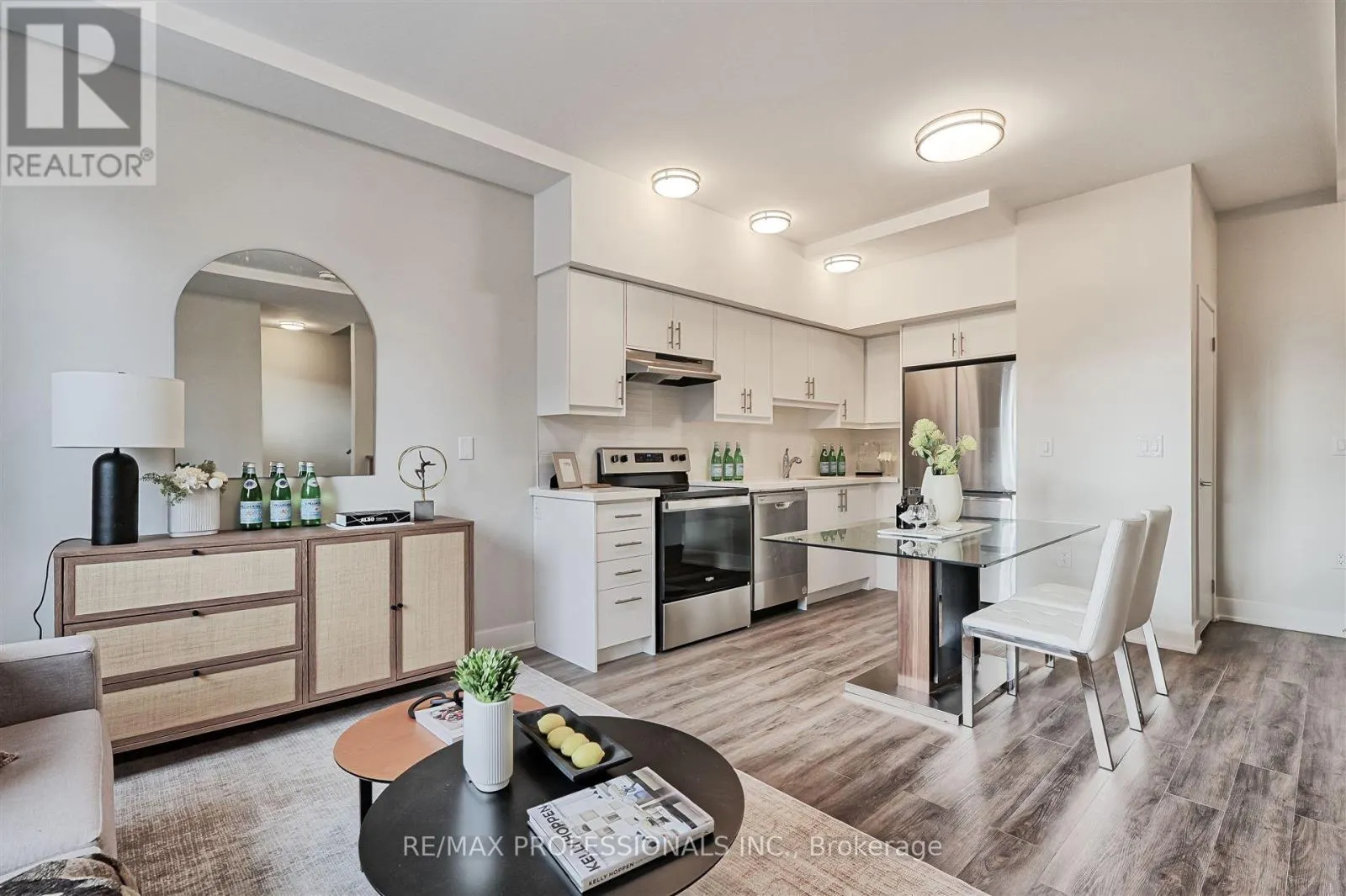 105 - 62 DIXFIELD DRIVE