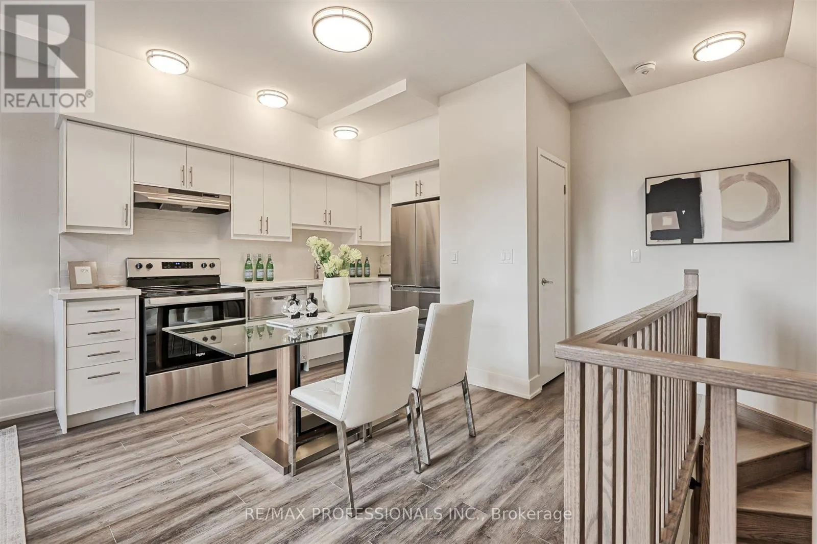 105 - 62 DIXFIELD DRIVE