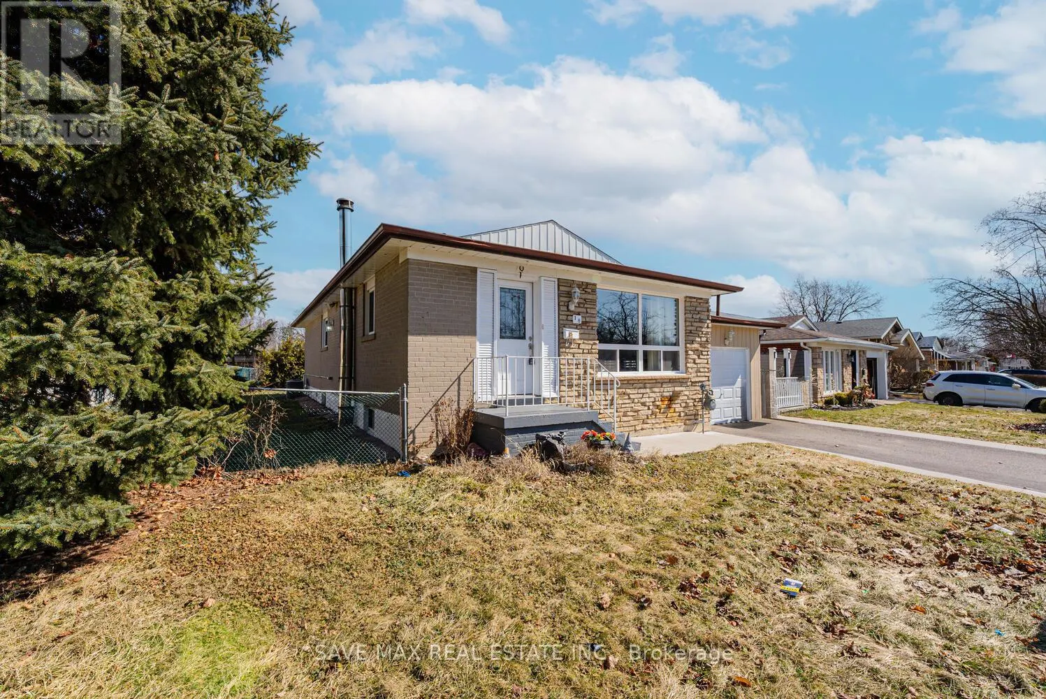 18 NORTHWOOD DRIVE