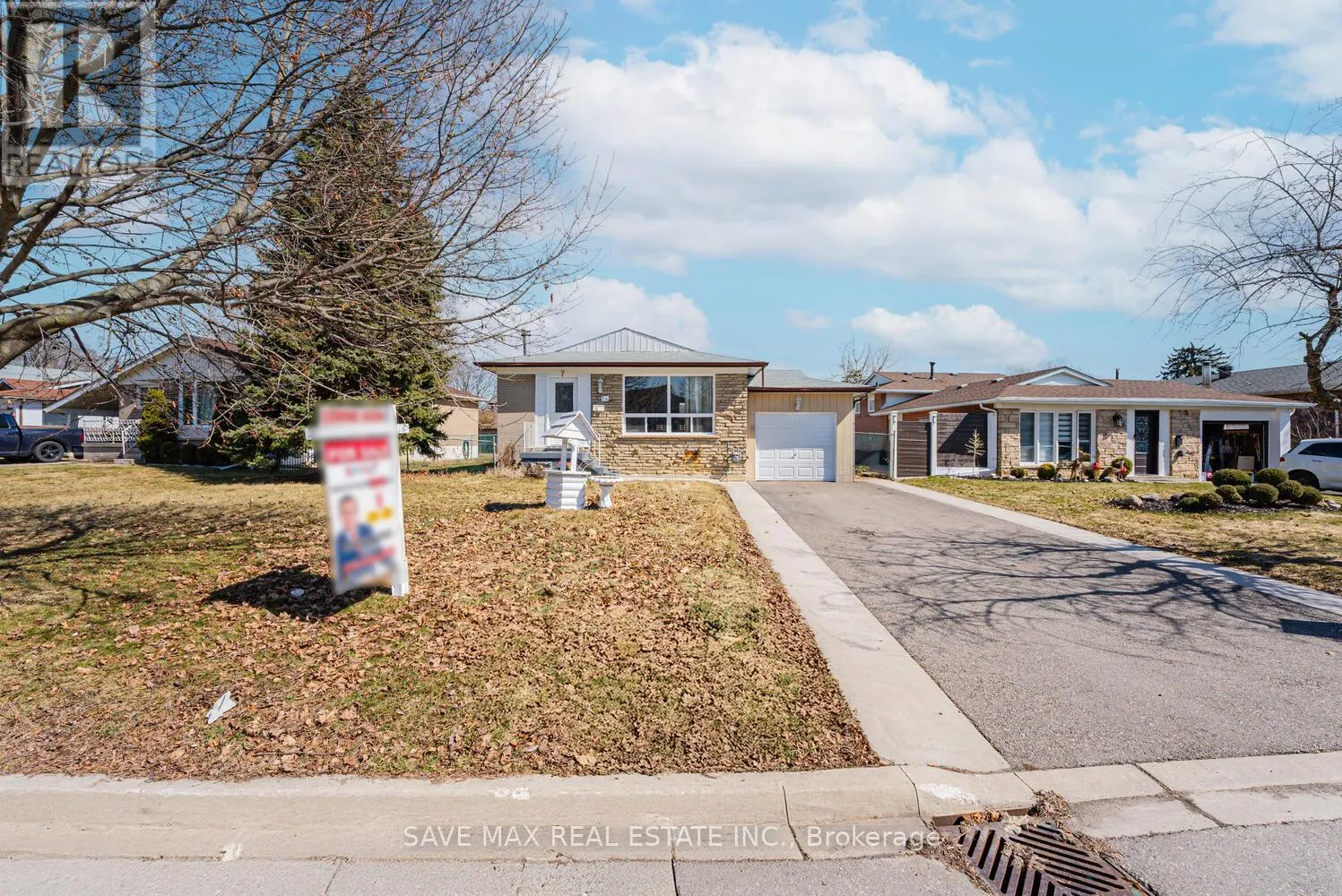 18 NORTHWOOD DRIVE