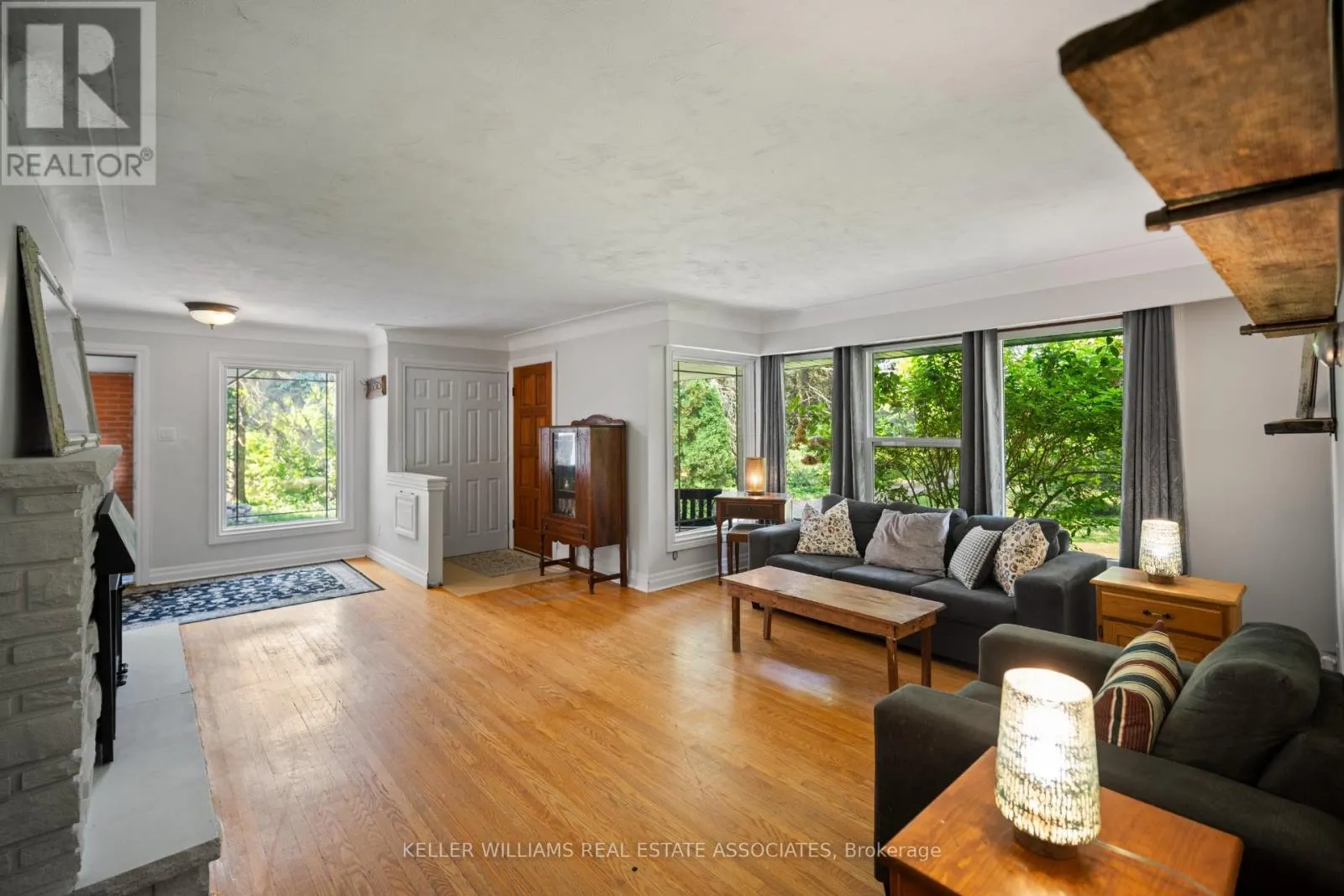 5106 CEDAR SPRINGS COURT