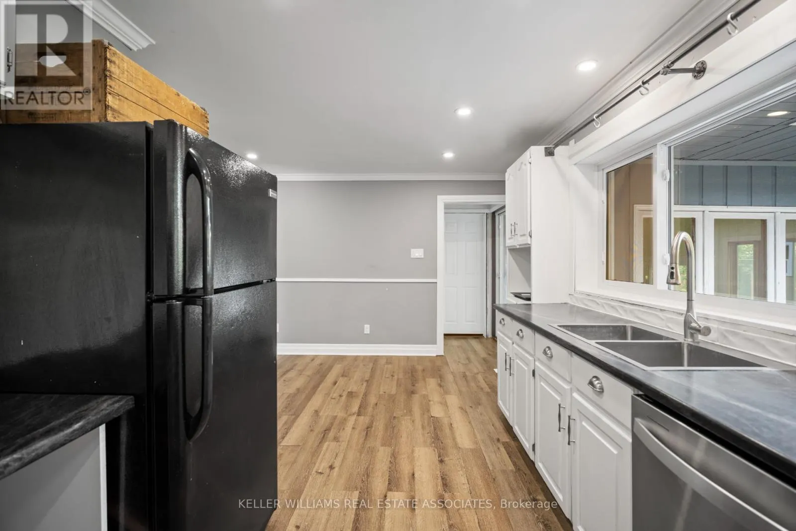 5106 CEDAR SPRINGS COURT
