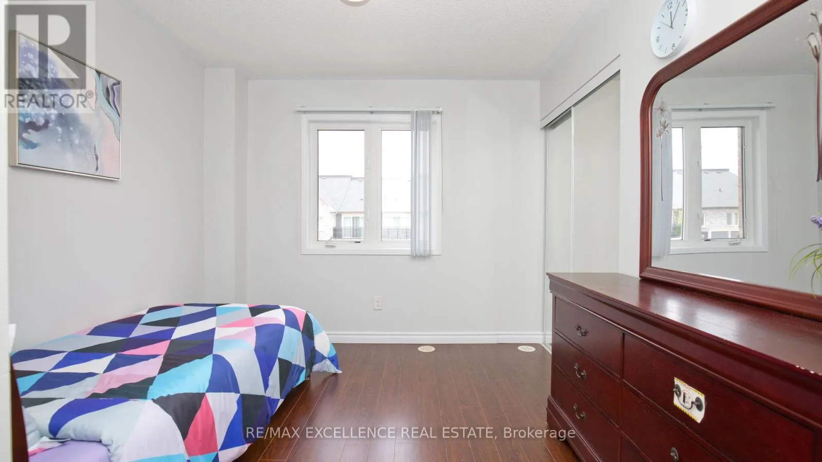 86 - 60 FAIRWOOD CIRCLE