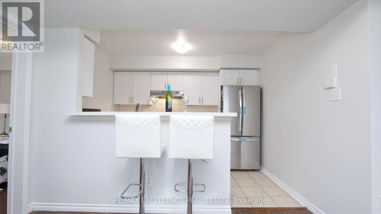 86 - 60 FAIRWOOD CIRCLE