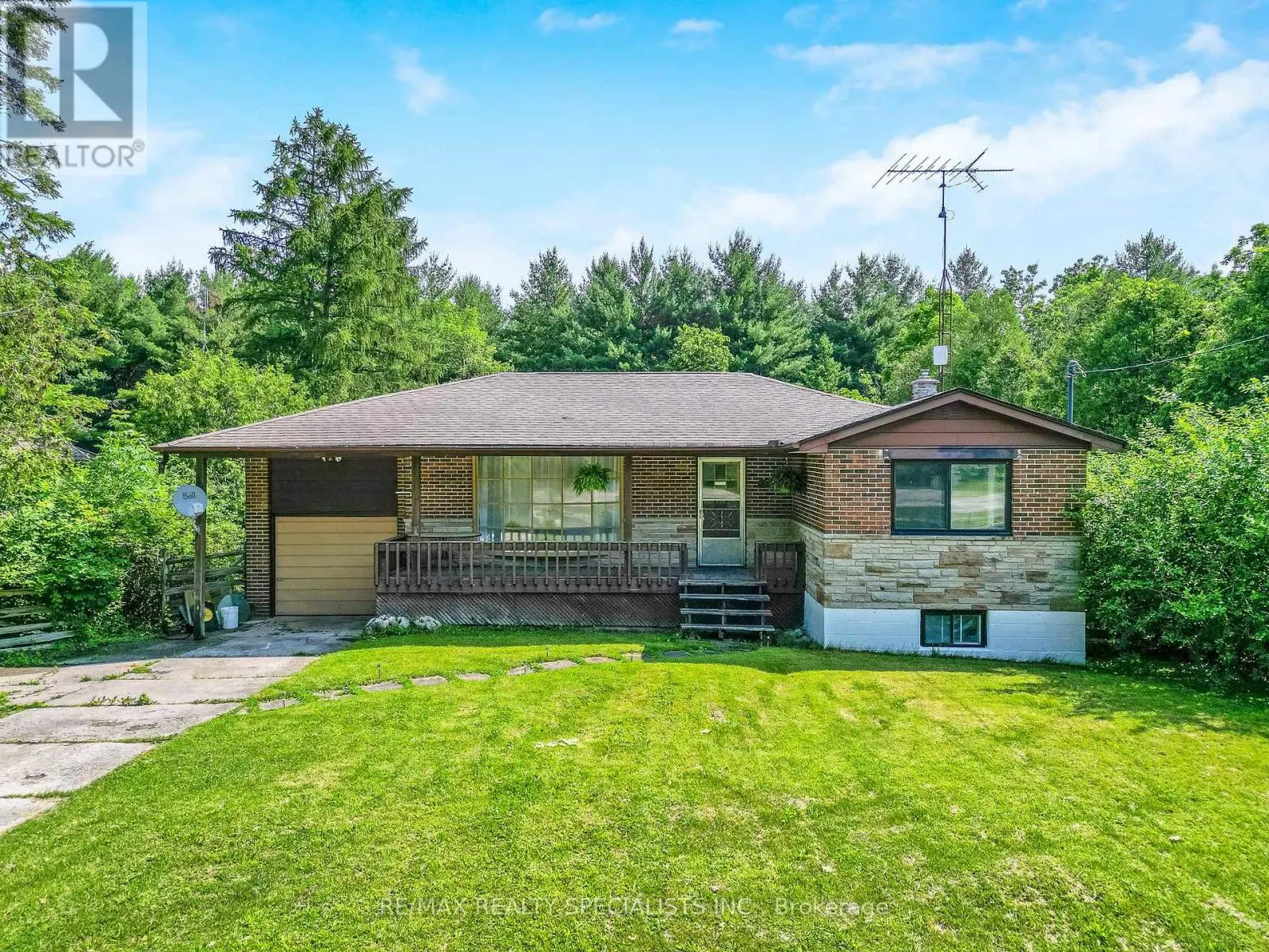 8511 GUELPH LINE