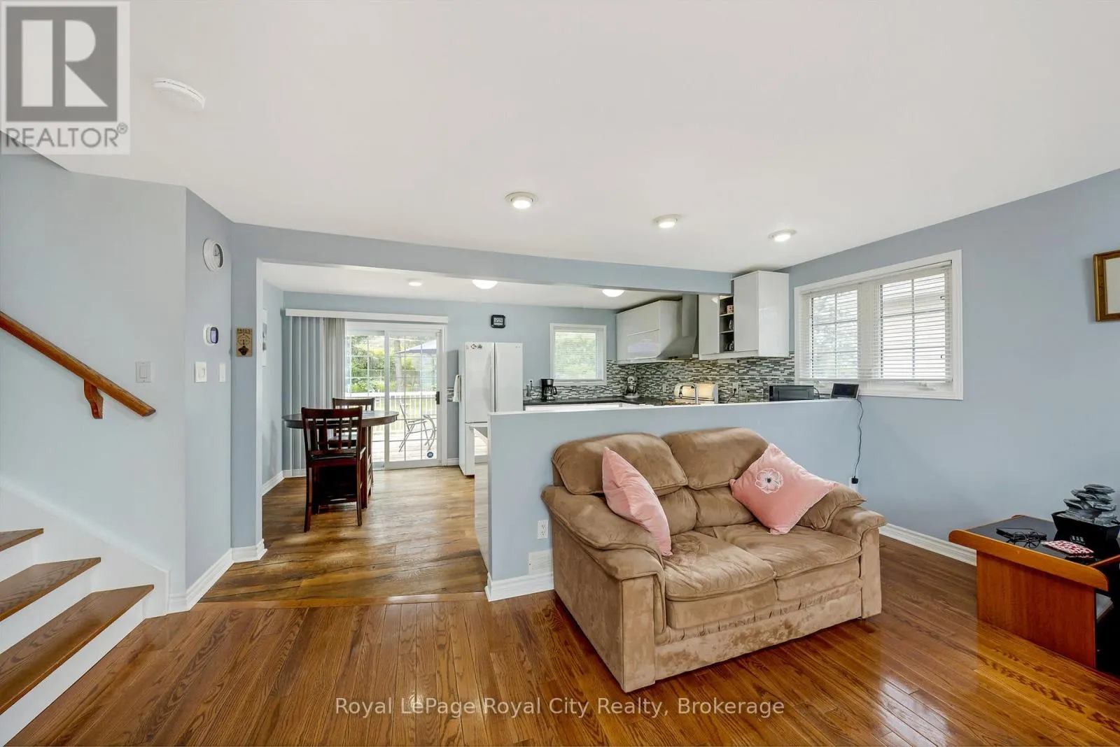 89 JOYCELYN CRESCENT