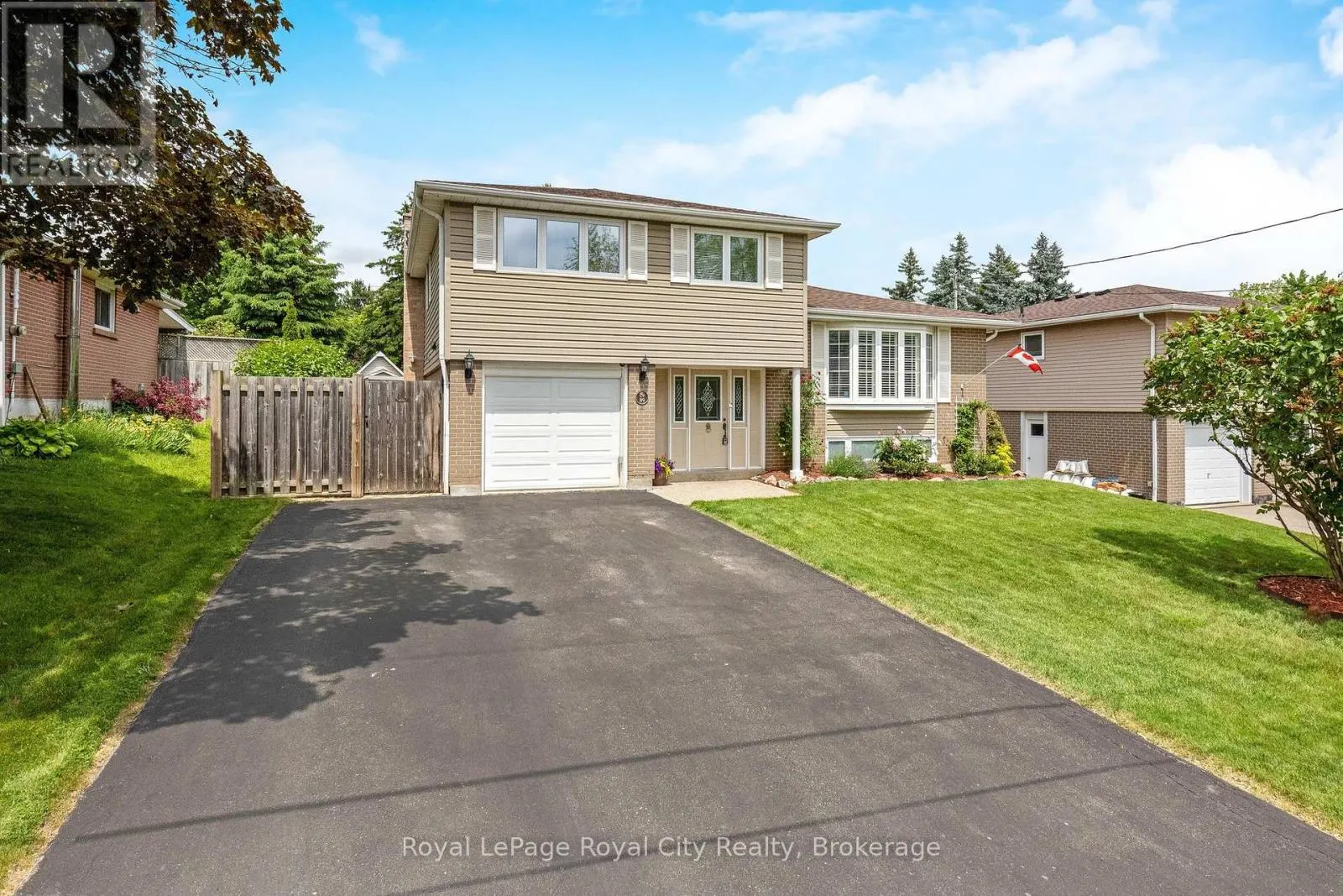 89 JOYCELYN CRESCENT