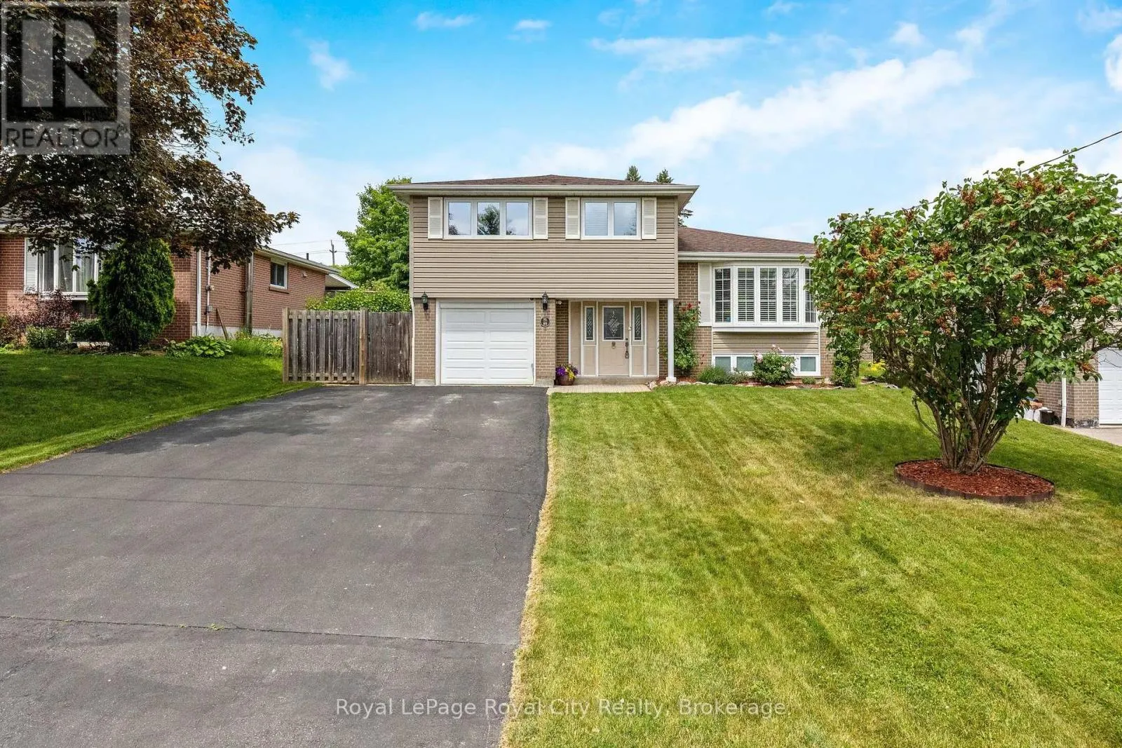 89 JOYCELYN CRESCENT