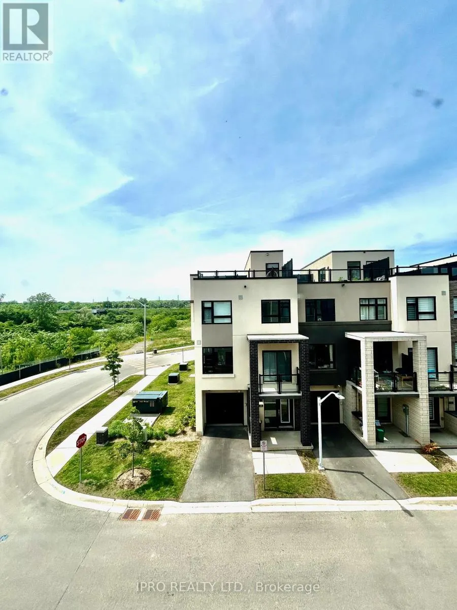 41 - 1095 COOKE BOULEVARD