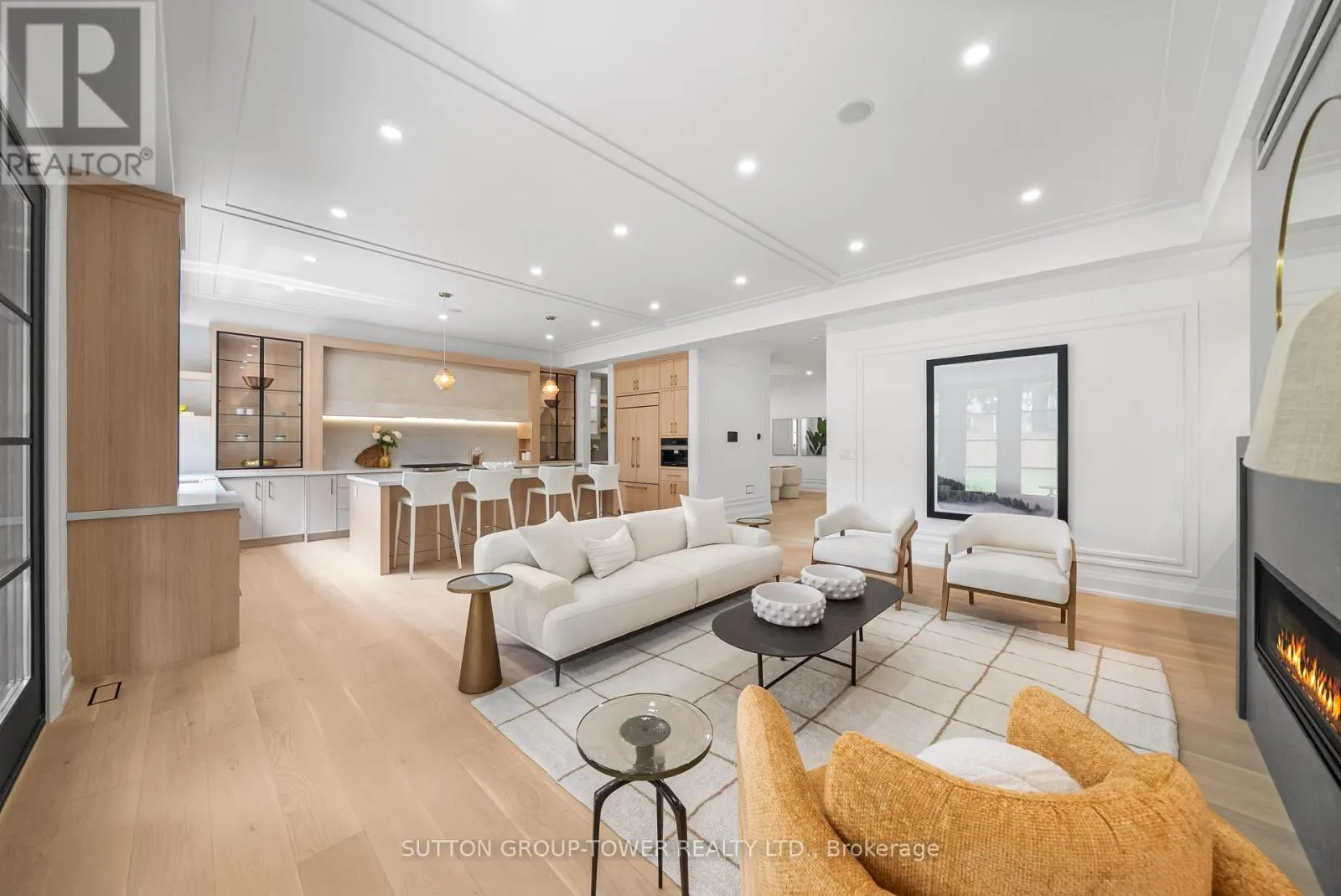 121 EDGECROFT ROAD