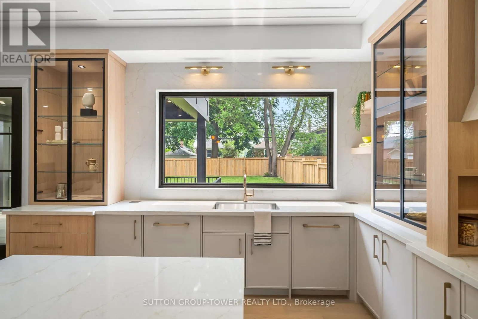 121 EDGECROFT ROAD
