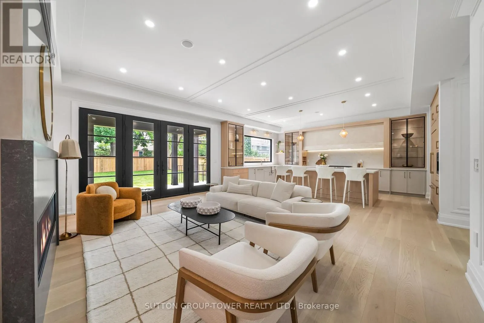 121 EDGECROFT ROAD