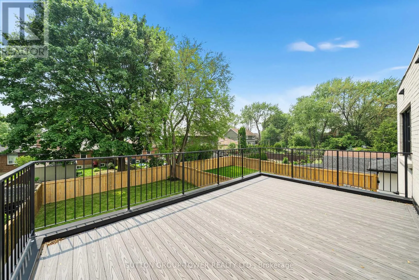121 EDGECROFT ROAD