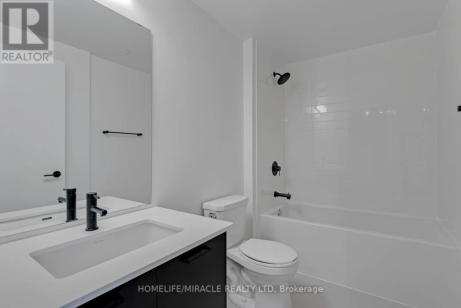 311 - 2300 ST. CLAIR AVENUE W