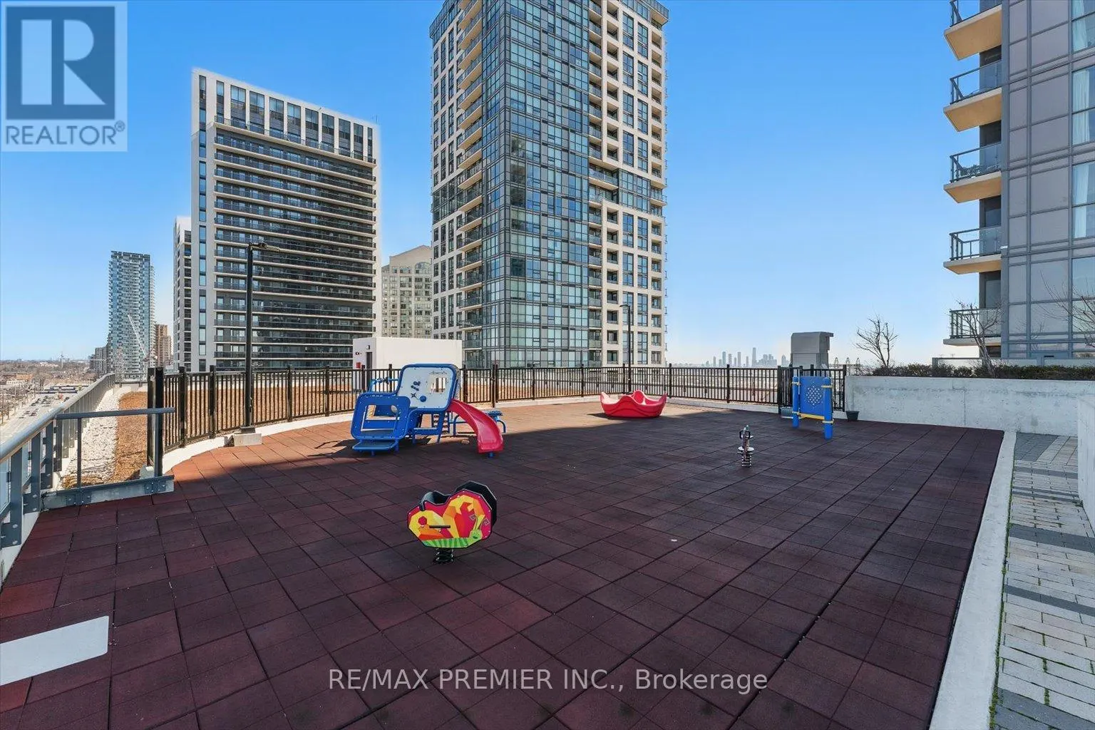 2409 - 50 THOMAS RILEY ROAD