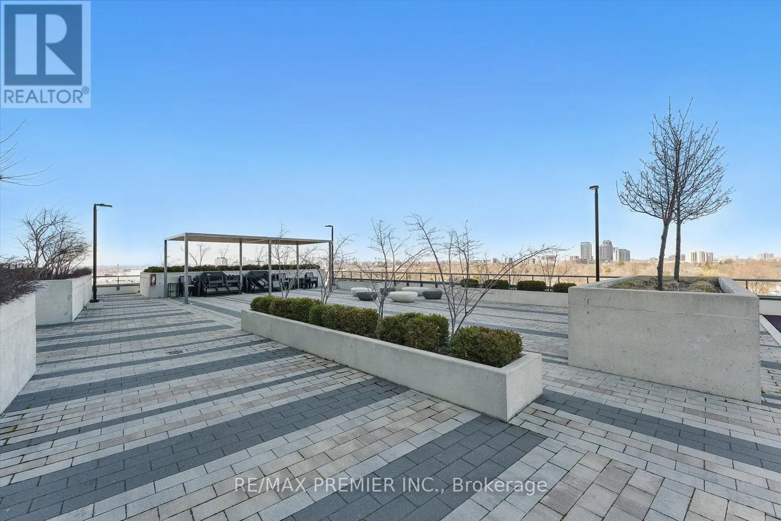 2409 - 50 THOMAS RILEY ROAD