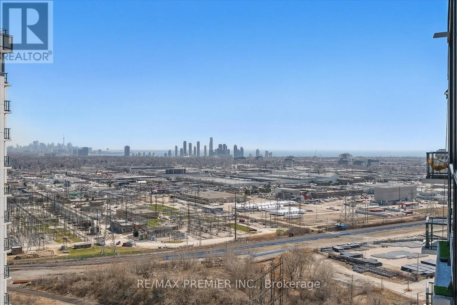 2409 - 50 THOMAS RILEY ROAD