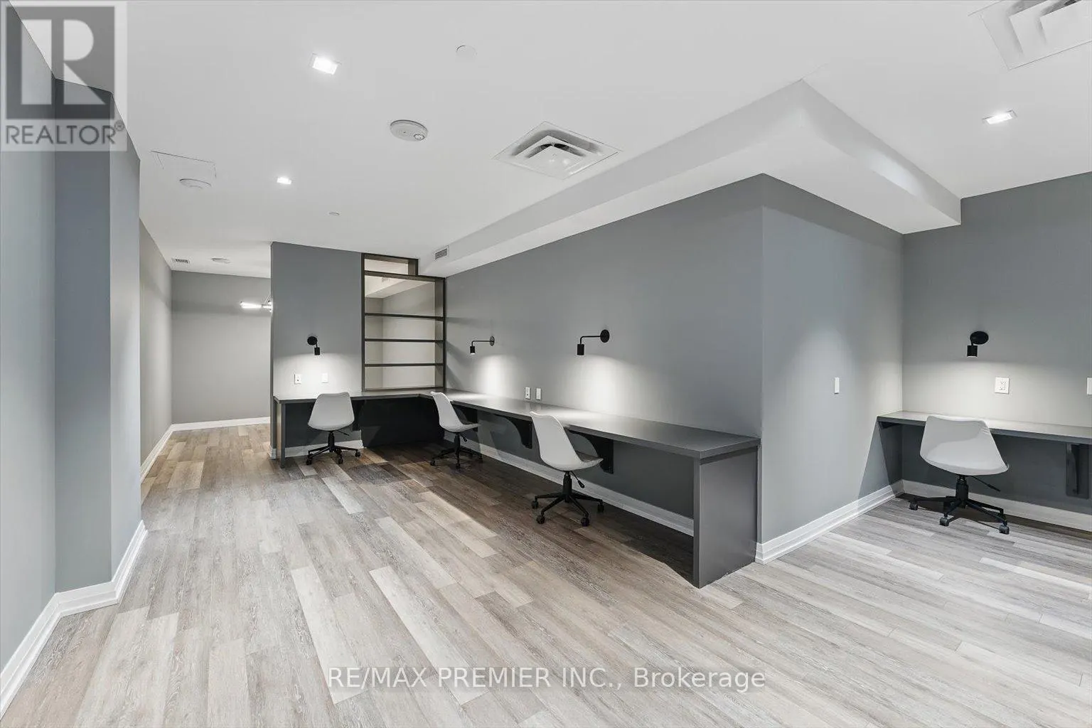 2409 - 50 THOMAS RILEY ROAD