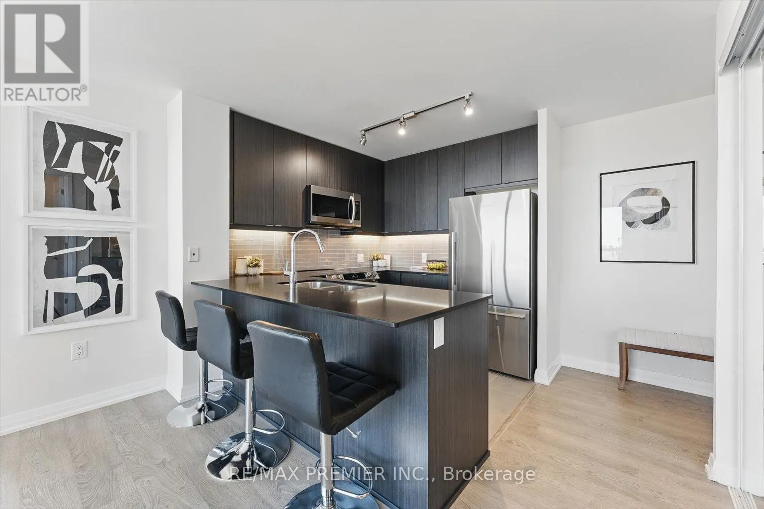 2409 - 50 THOMAS RILEY ROAD
