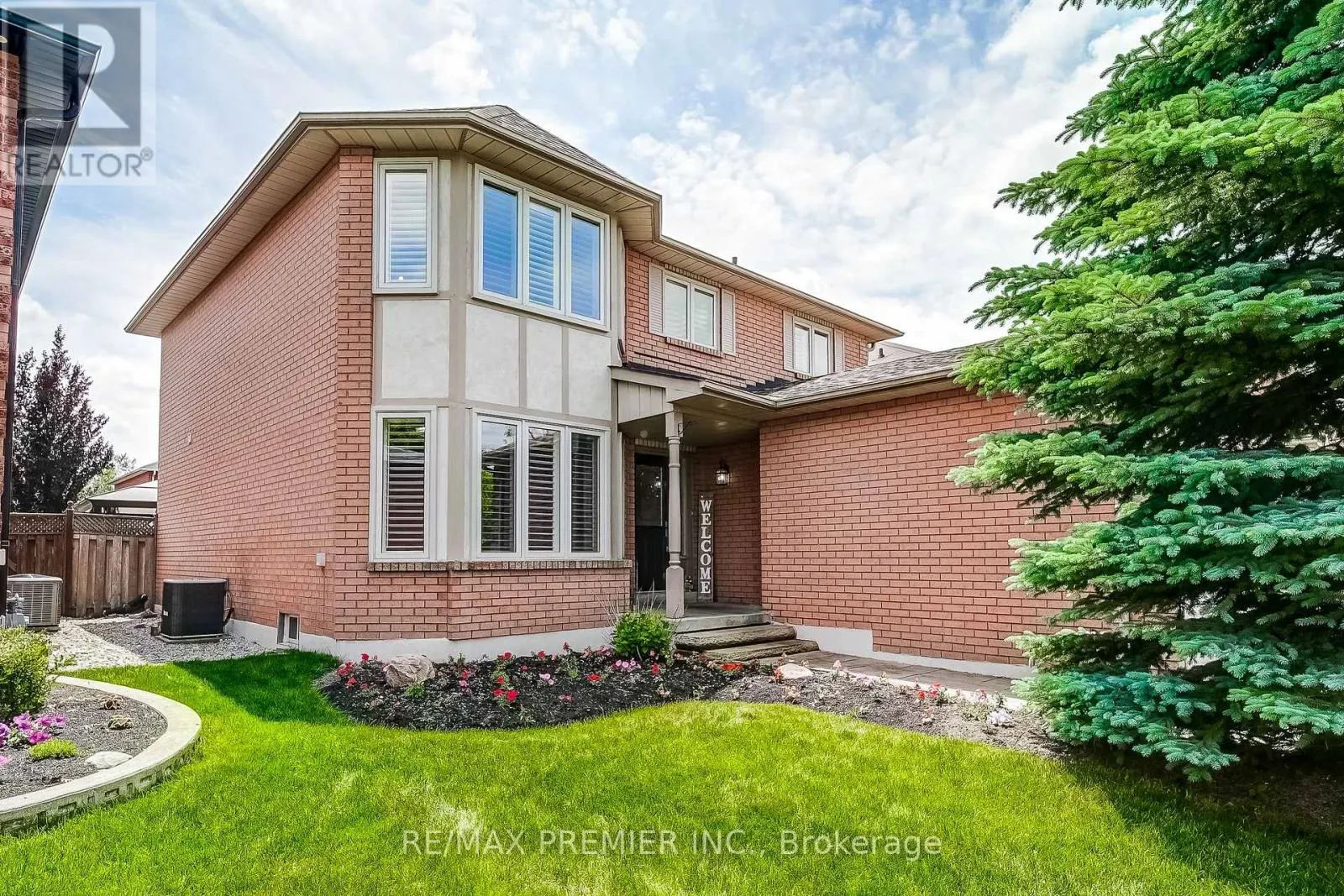 21 BERRYDOWN DRIVE