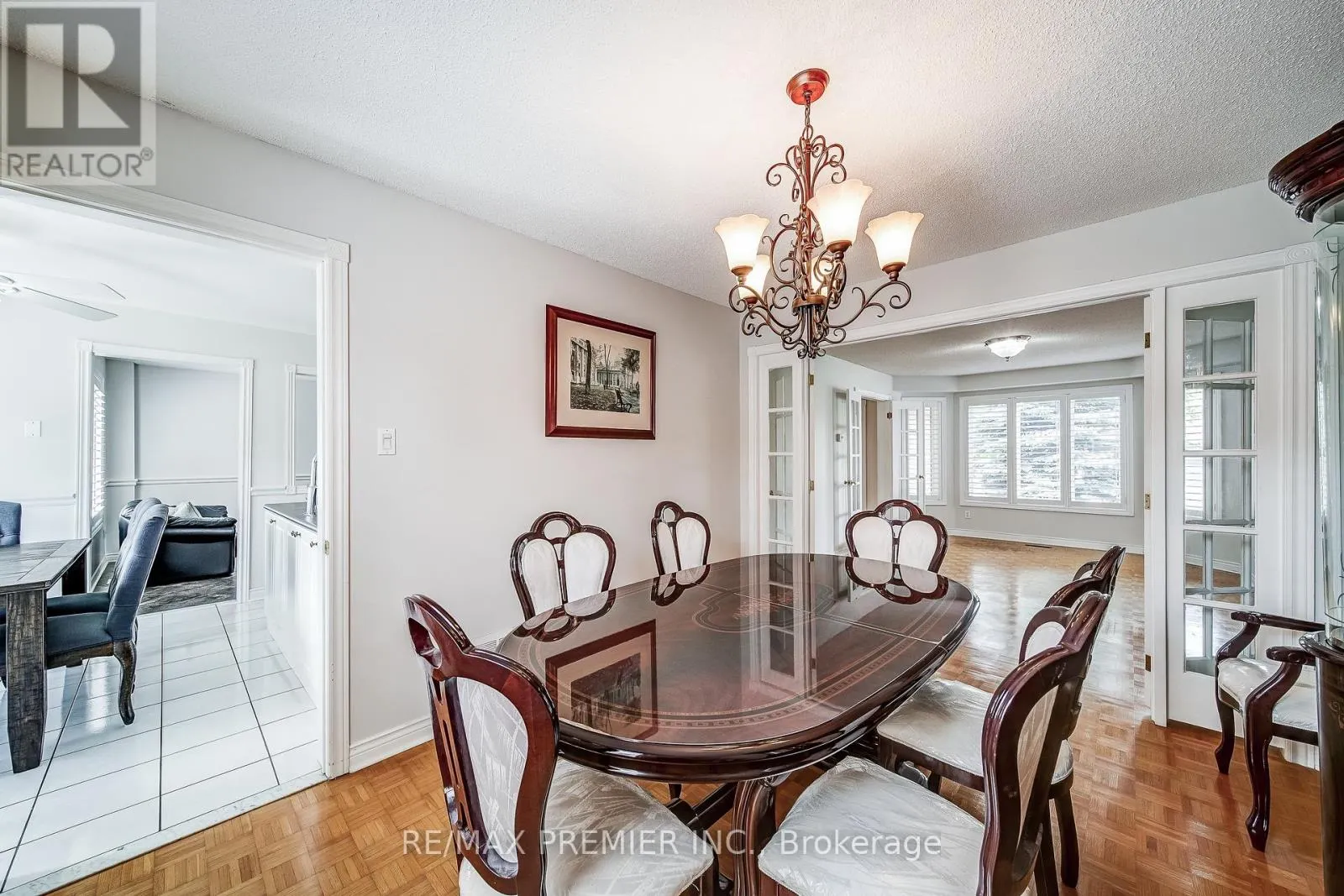 21 BERRYDOWN DRIVE