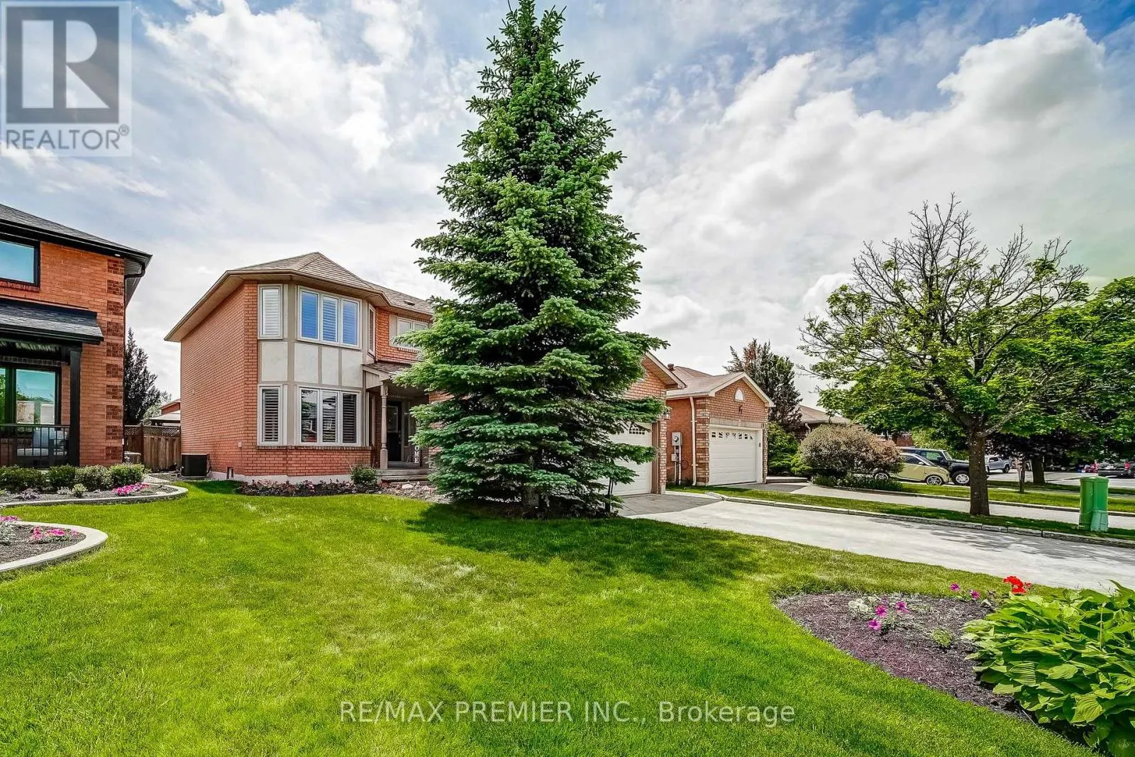 21 BERRYDOWN DRIVE