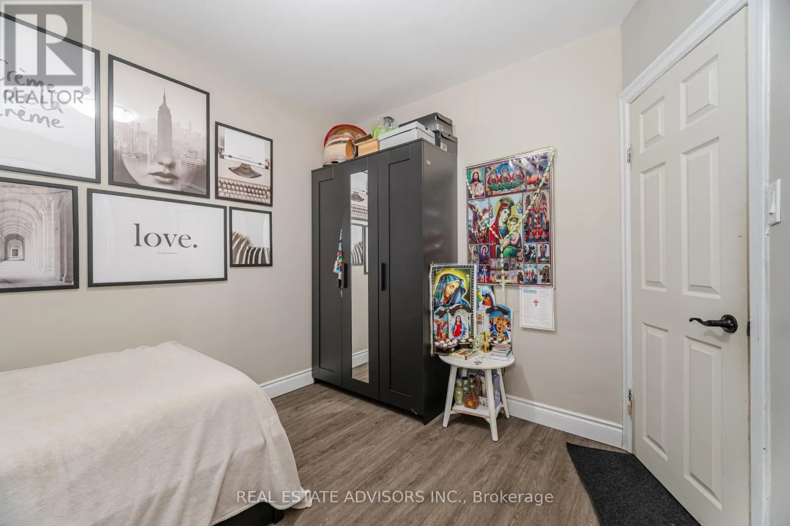 26 BONNYVIEW DRIVE