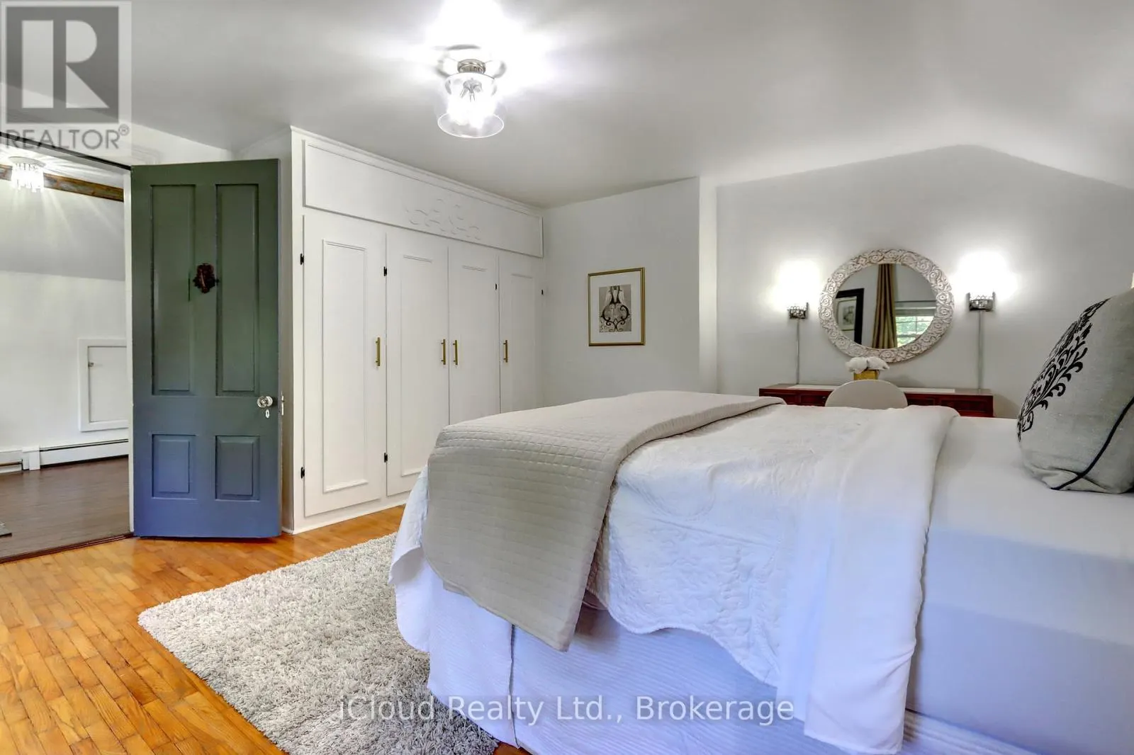 4 STEWARTTOWN ROAD