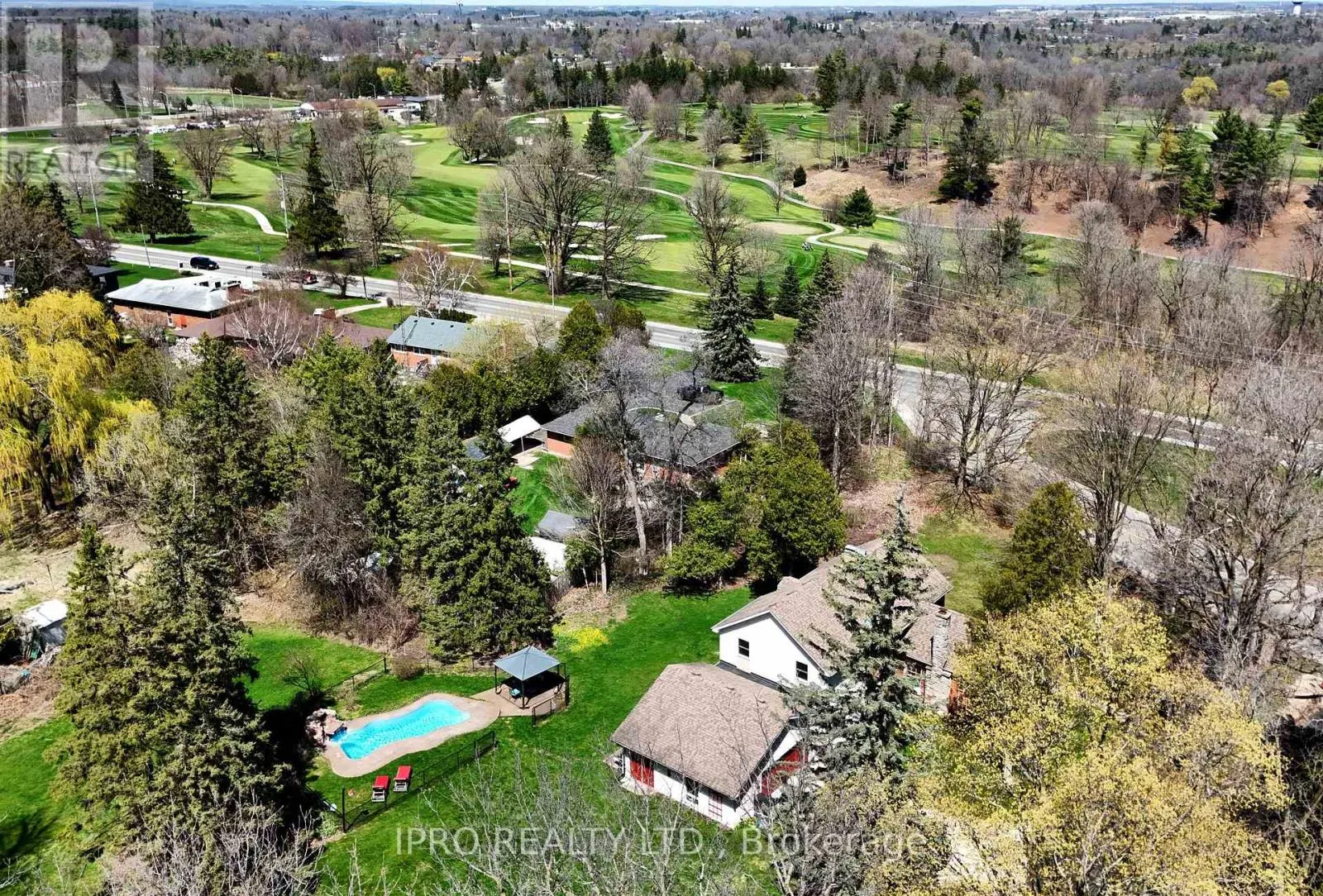 4 STEWARTTOWN ROAD