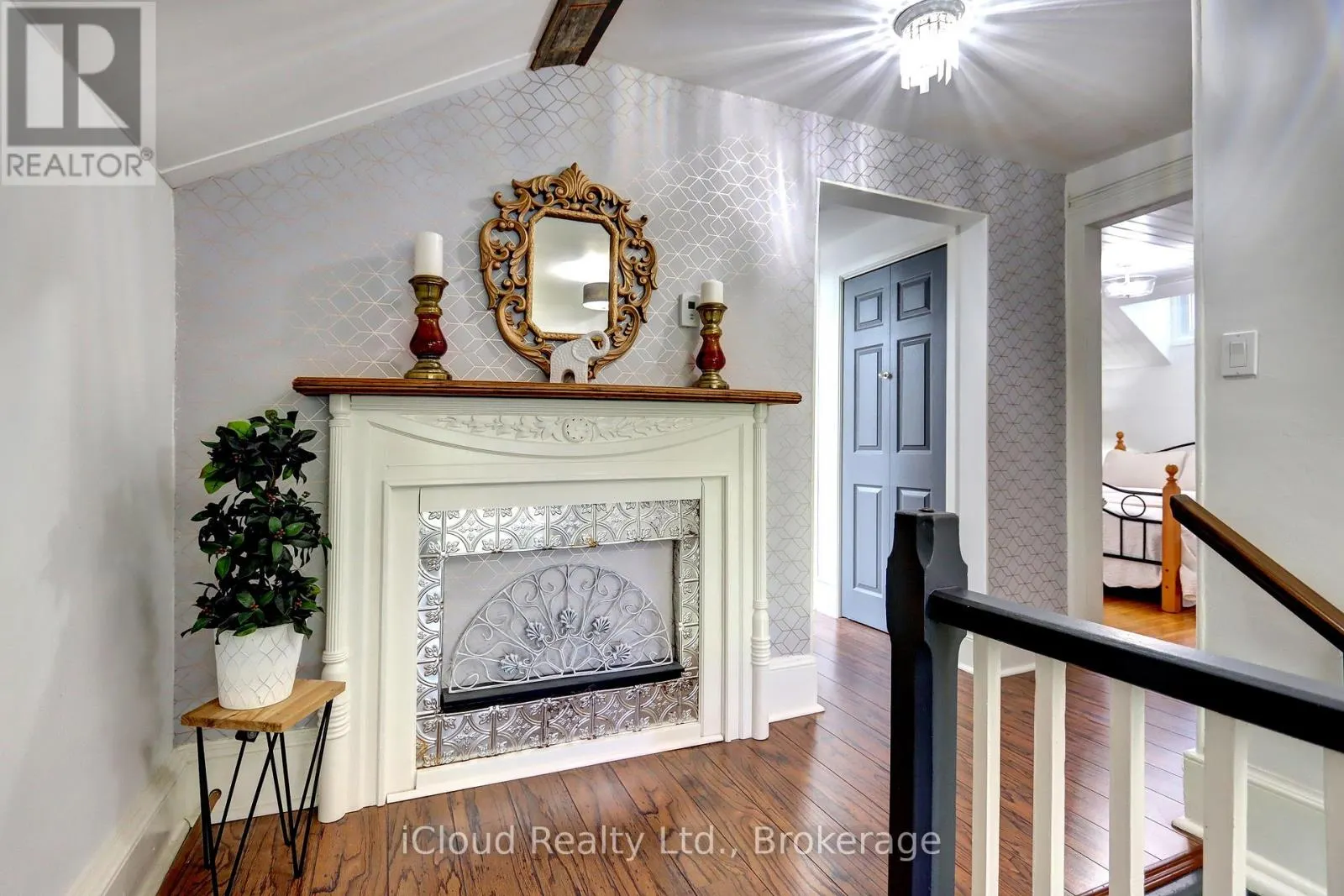 4 STEWARTTOWN ROAD