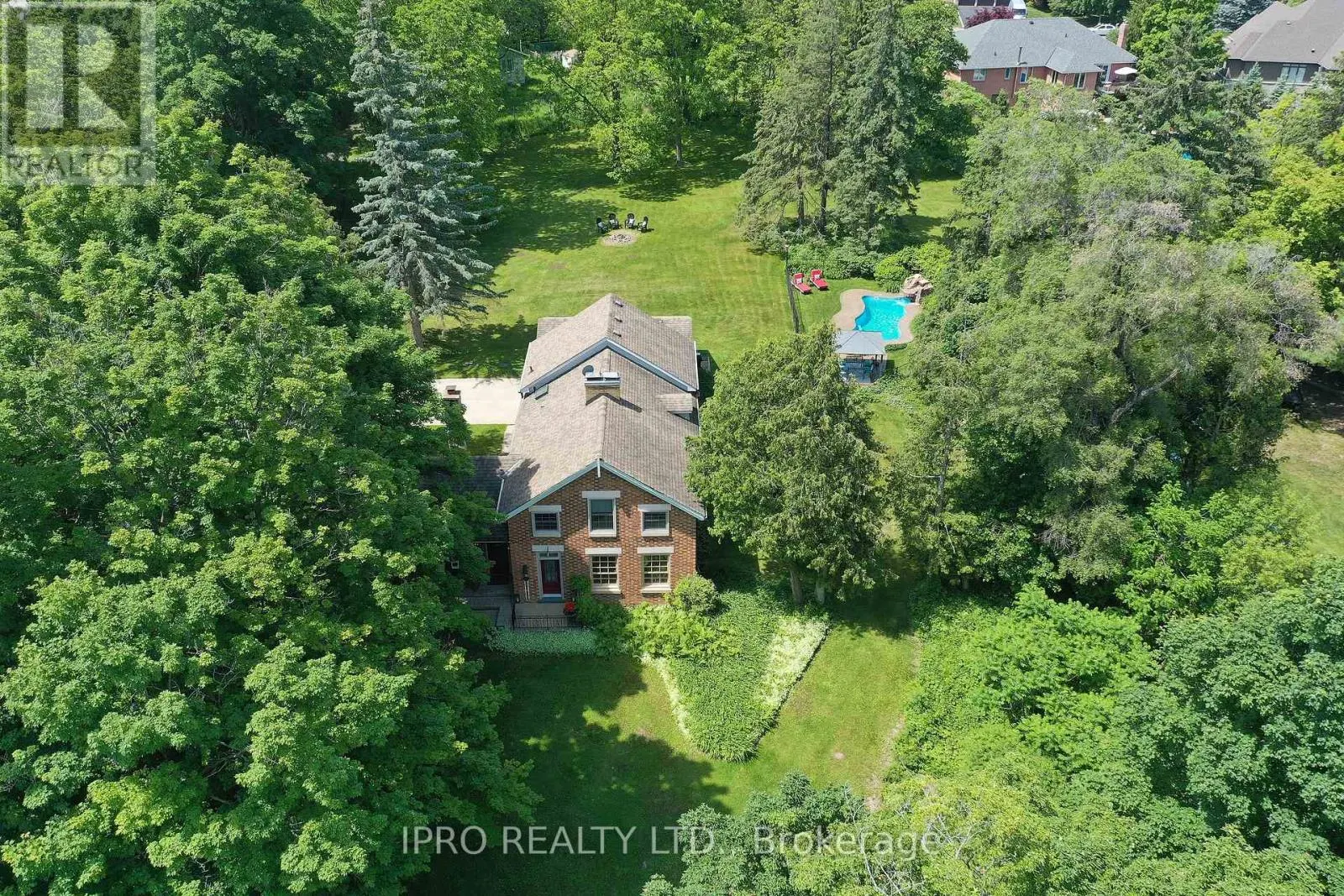 4 STEWARTTOWN ROAD